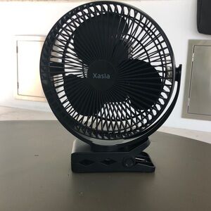 Xasla Black PortableFan with Clip. Model Windhole1